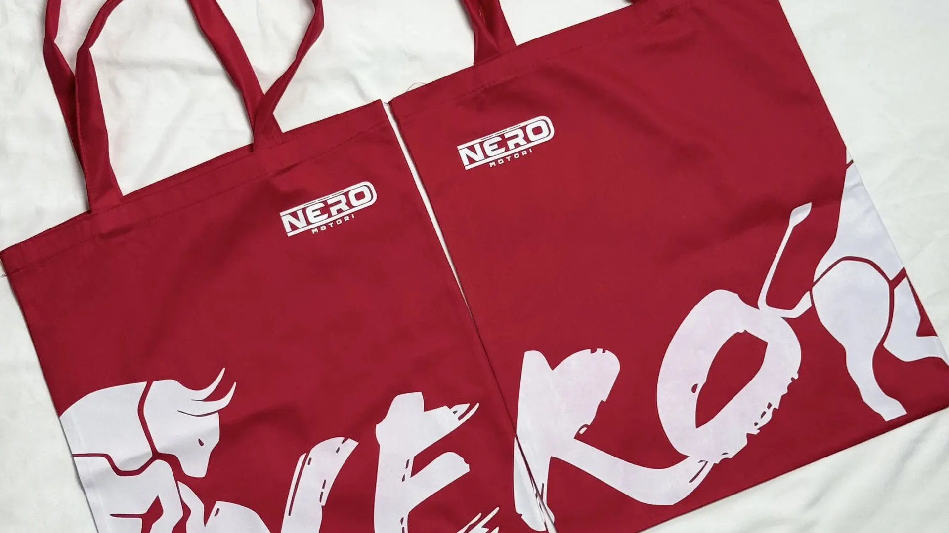 Bolsas en drill estampadas para Nero Motori